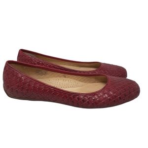 L.L. Bean Red Slip On Woven Leather Ballet Flats 9.5M